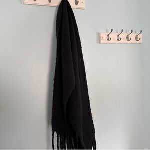 Black Knitted Scarf